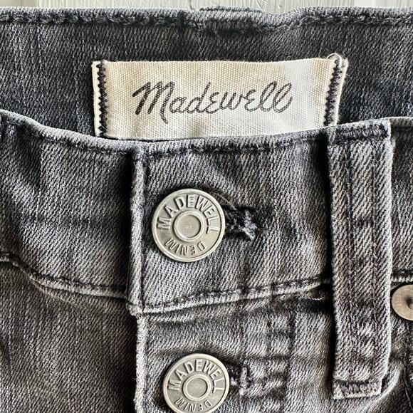 Madewell Cali Demi-Boot Jeans in Bellspring Wash Button-Front Edition - Picture 5 of 10